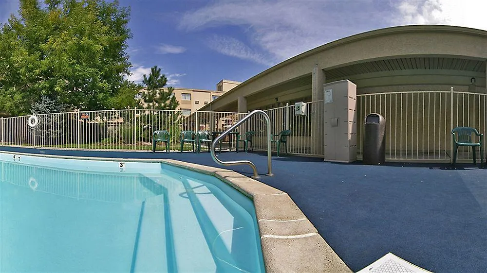 Ramada By Wyndham Denver Downtown